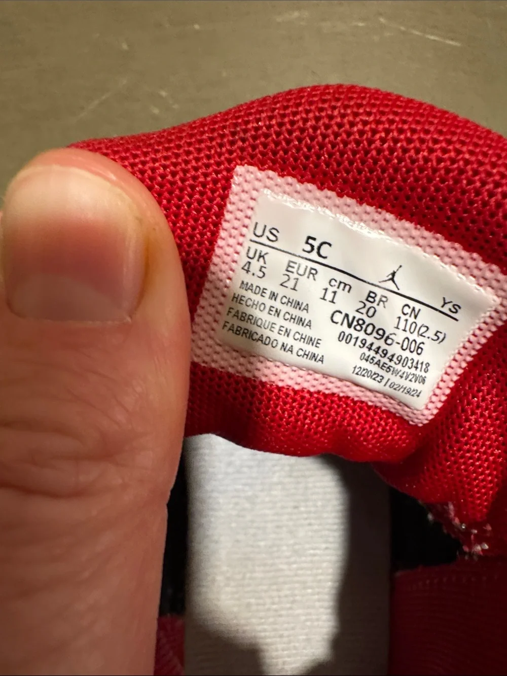 Jordan Kids Black and White Sneakers with Red Jumpman size 5C